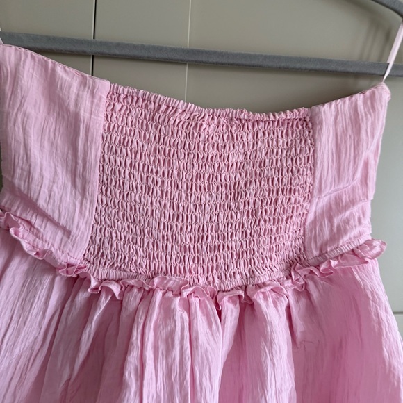 Vici Pink Tiered Dress - Picture 7 of 8